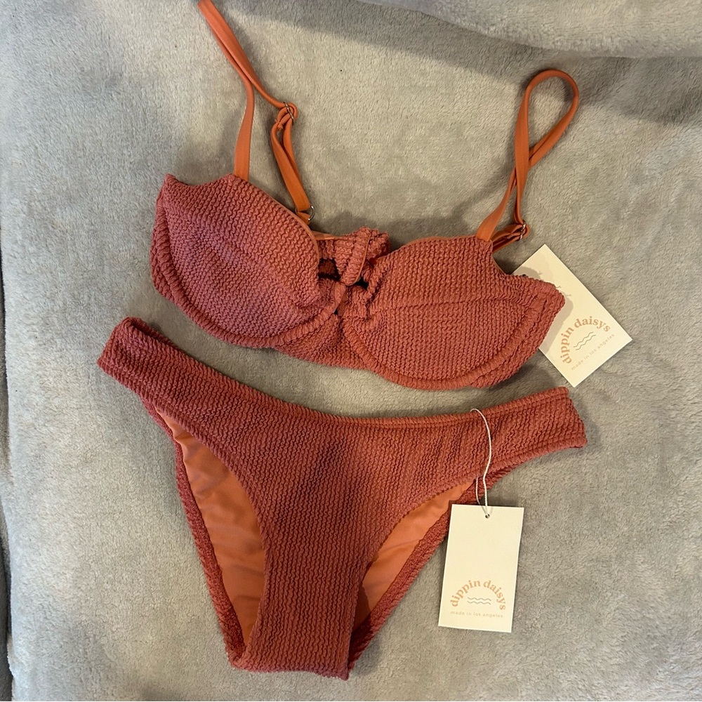 NWT Dippin Daisy’s Gigi Top and Nocturnal Bottom Size Extra Small